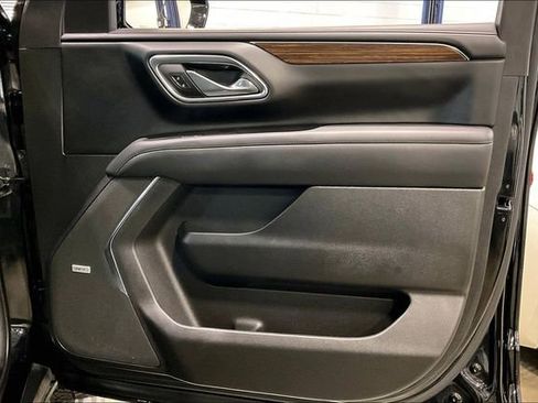 Used 2023 Chevrolet Tahoe High Country AWD/4WD image 24
