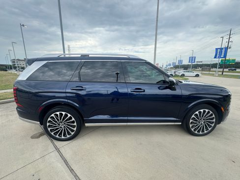 Used 2026 Hyundai Palisade Calligraphy FWD image 6