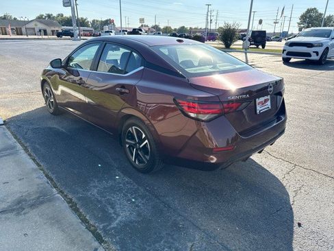 Used 2024 Nissan Sentra SV FWD image 8