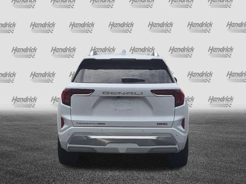 Used 2026 GMC Terrain Denali w/ LPO, Floor Liner Package AWD/4WD image 9