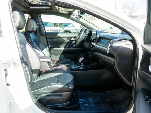 Certified 2022 Kia Forte GT-Line w/ GT-Line Premium Package image 10