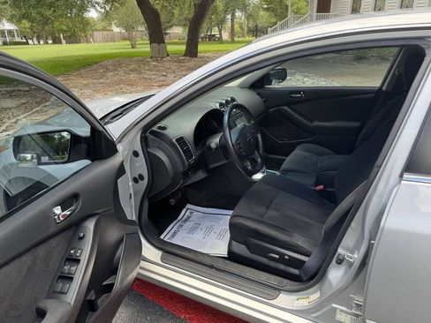 Used 2012 Nissan Altima 2.5 S w/ Convenience Pkg FWD image 11
