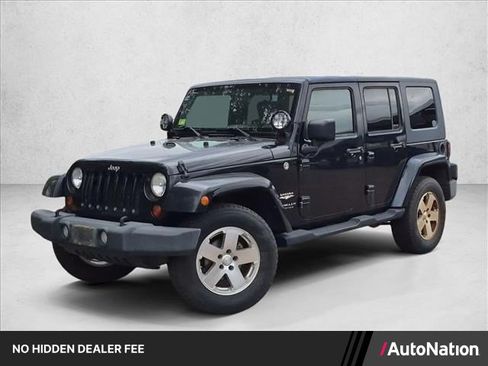 Used 2008 Jeep Wrangler Unlimited Sahara w/ Dual Top Group AWD/4WD image 1