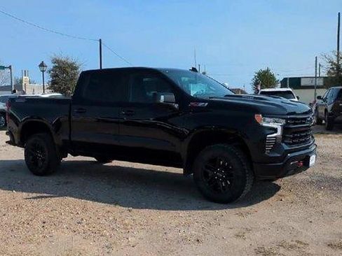 Certified 2025 Chevrolet Silverado 1500 LT Trail Boss w/ Convenience Package II AWD/4WD image 2