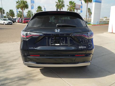 New 2026 Honda HR-V EX-L image 6