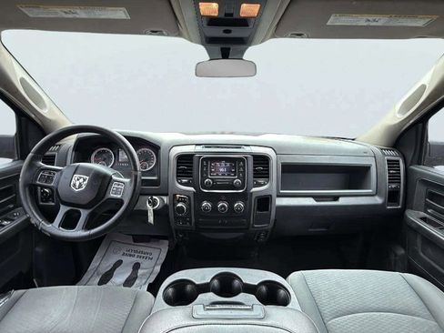 Used 2017 RAM 1500 Express image 10