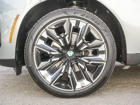Used 2026 BMW X3 xDrive30i w/ Convenience Package AWD/4WD image 9