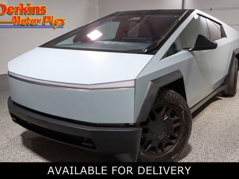 Used 2024 Tesla Cybertruck AWD Crew Cab image 1