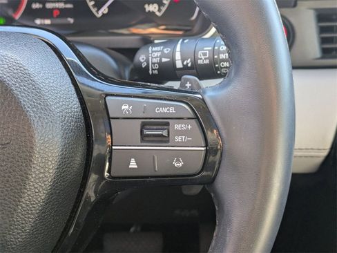 Used 2024 Honda Pilot Touring image 21