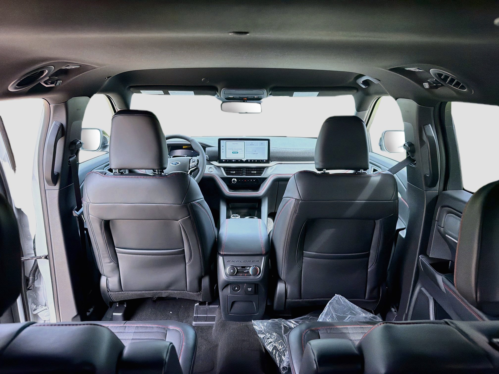 New 2027 Ford Explorer ST-Line w/ Premium Package RWD image 16