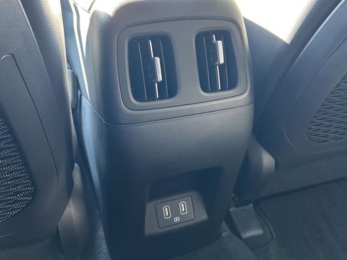 Certified 2024 Hyundai Tucson Limited image 18