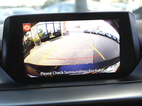 Used 2017 MAZDA MAZDA6 Sport FWD image 19
