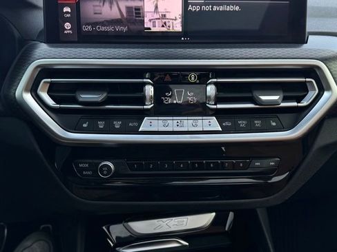 Used 2024 BMW X3 xDrive30i w/ Premium Package image 34