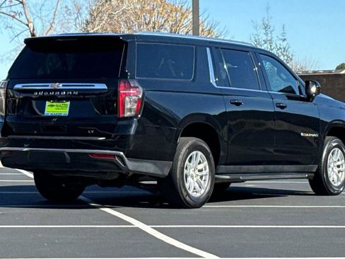Used 2024 Chevrolet Suburban LT image 11