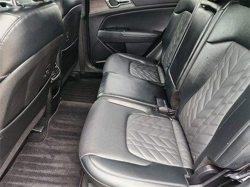 Used 2024 Kia Sportage X-Line w/ X-Line Premium Package image 30
