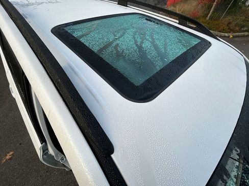 Used 2024 Subaru Forester Premium image 28