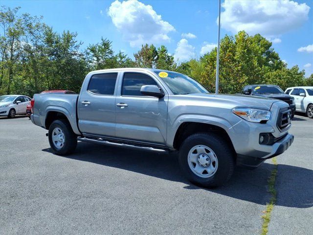 Used 2021 Toyota Tacoma SR AWD/4WD image 12