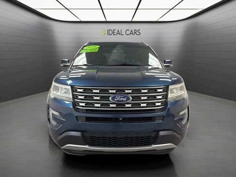 Used 2016 Ford Explorer Limited FWD image 2