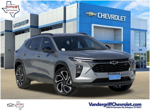 Certified 2025 Chevrolet Trax RS w/ Sunroof Package image 1