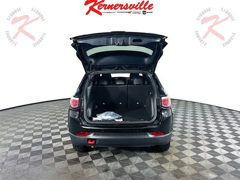 New 2026 Jeep Compass Trailhawk w/ Sun, Sound & Navigation Group image 16