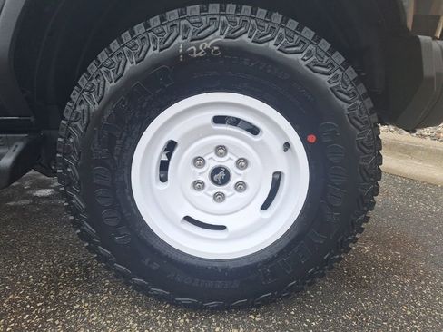 New 2026 Ford Bronco Heritage Edition image 23