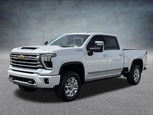 Used 2024 Chevrolet Silverado 3500 High Country w/ High Country Premium Package image 9
