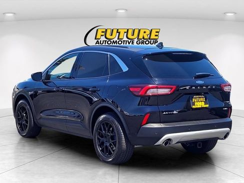 Used 2024 Ford Escape Active w/ Tech Pack #1 AWD/4WD image 6