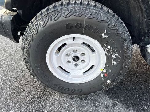 New 2025 Ford Bronco Heritage Edition image 26