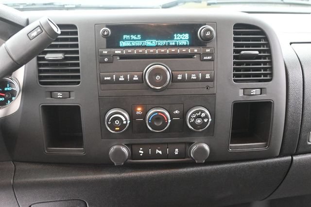 Used 2013 Chevrolet Silverado 1500 LT w/ Convenience Package RWD image 23