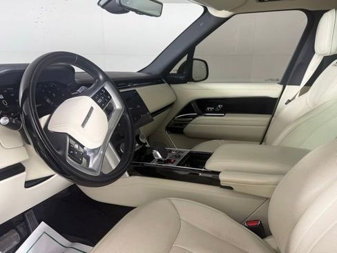 Used 2023 Land Rover Range Rover SE AWD/4WD image 6