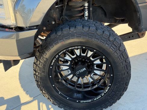 Used 2017 Ford F350 Platinum w/ Platinum Ultimate Package AWD/4WD image 19