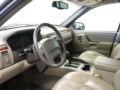 Used 2000 Jeep Grand Cherokee Laredo RWD image 18