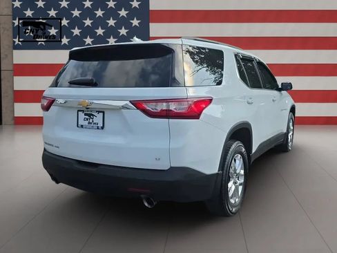 Used 2019 Chevrolet Traverse LT w/ LPO, Floor Liner Package AWD/4WD image 5