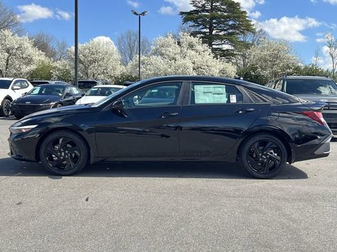 New 2026 Hyundai Elantra Sport FWD image 29