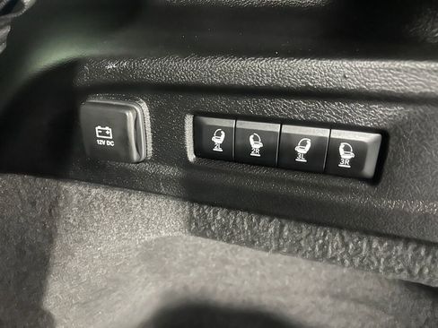 Used 2021 Jeep Grand Cherokee L Summit w/ Advanced Protech Group IV image 22