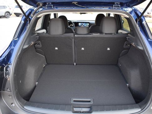Used 2026 Nissan Kicks SV w/ Cold Weather Package FWD image 45
