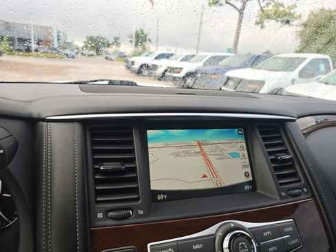 Used 2019 INFINITI QX80 Luxe w/ 22" Wheel Package RWD image 13