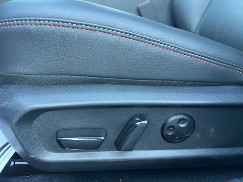 New 2026 Nissan Sentra SR w/ SR Premium Package FWD image 28