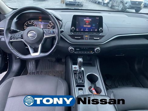 Used 2019 Nissan Altima 2.5 SV image 30