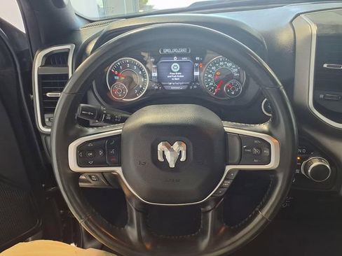 Used 2021 RAM 1500 Big Horn AWD/4WD image 10