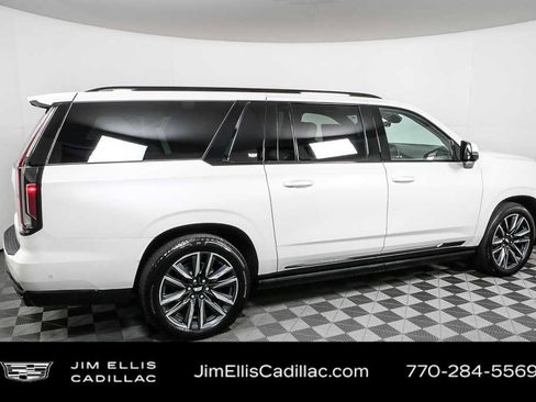 Used 2024 Cadillac Escalade ESV Sport Platinum w/ Heavy-Duty Trailer Package image 2