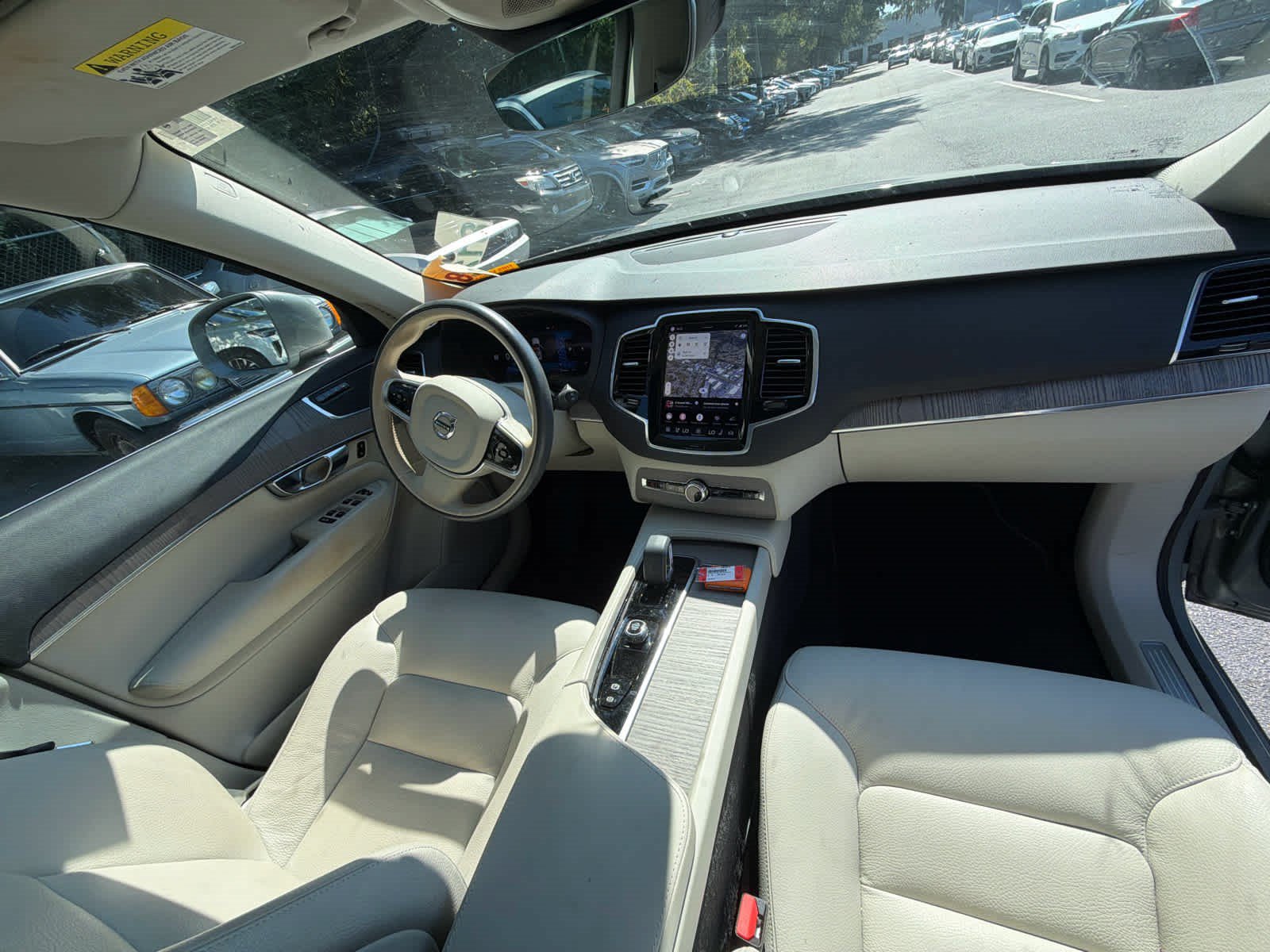 Used 2024 Volvo XC90 B5 Plus w/ Protection Package AWD/4WD image 20