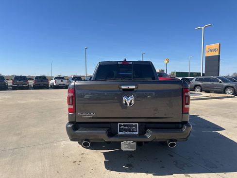 Used 2022 RAM 1500 Laramie w/ Laramie Southwest Edition image 4