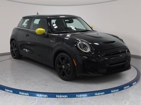 Certified 2024 MINI Cooper SE FWD image 3