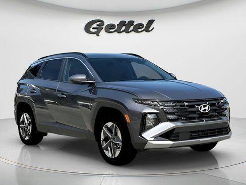 Certified 2025 Hyundai Tucson SEL image 4