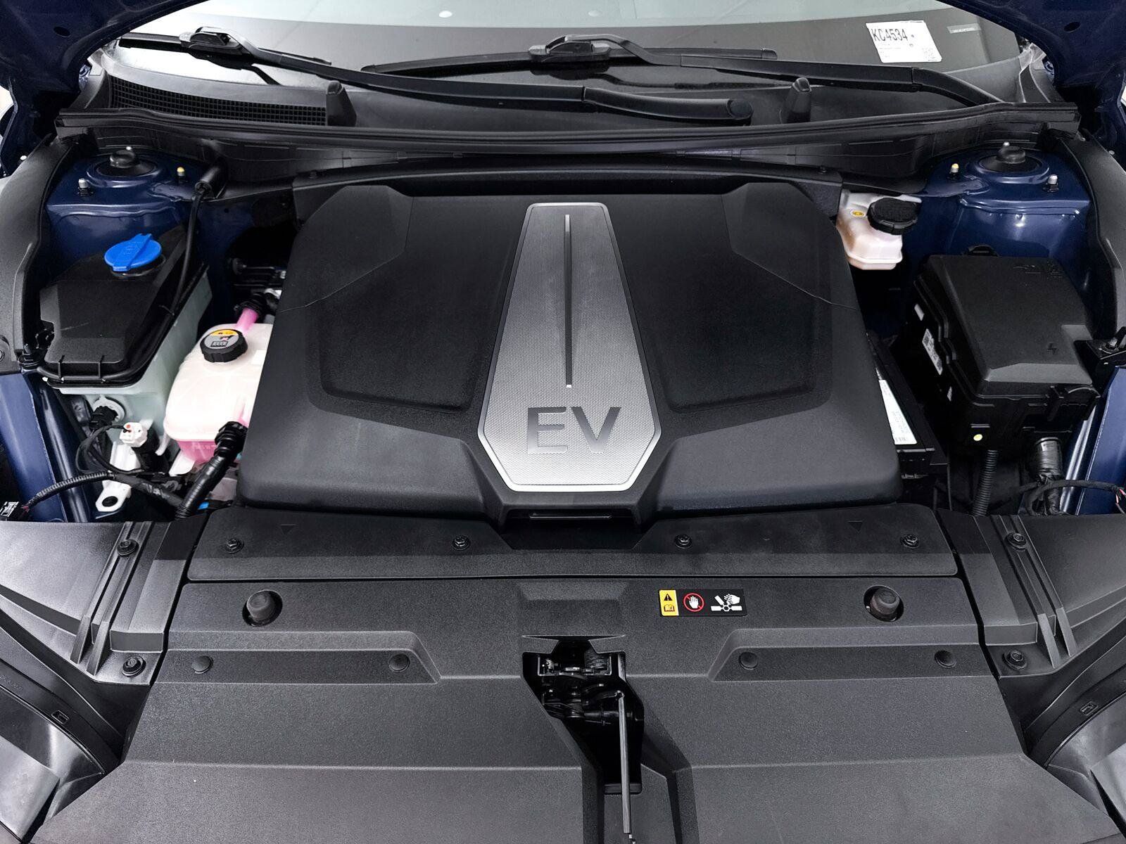 Used 2023 Kia EV6 Wind RWD image 10