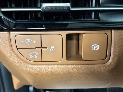 New 2026 Kia Sportage X-Line w/ X-Line Premium Package AWD/4WD image 28