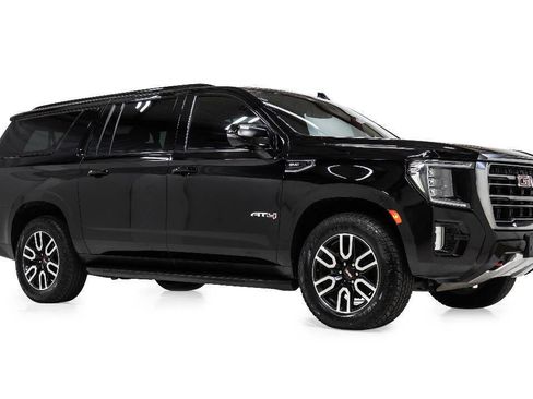 Used 2021 GMC Yukon XL AT4 w/ Rear Media and Nav Package AWD/4WD image 1
