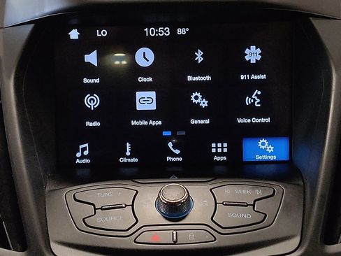 Used 2016 Ford Escape SE w/ Equipment Group 201A FWD image 25