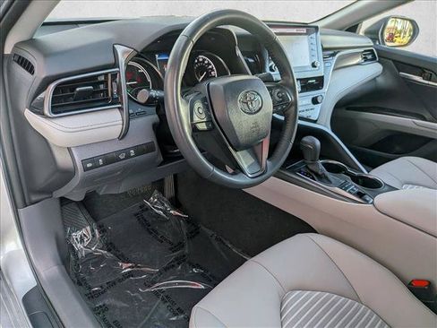 Used 2024 Toyota Camry SE FWD image 10